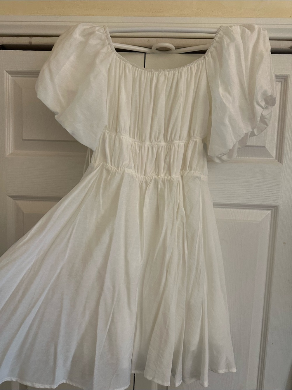 Girls White Puff-Sleeve Cotton Dress